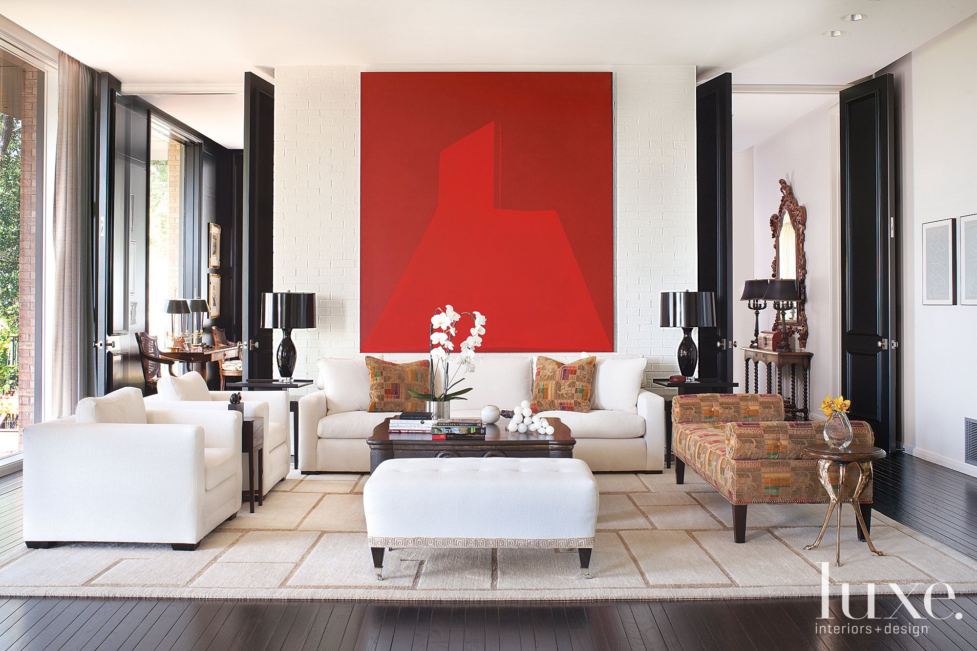 A Modern Fort Worth Home with a 1960s Solid Brick Exterior