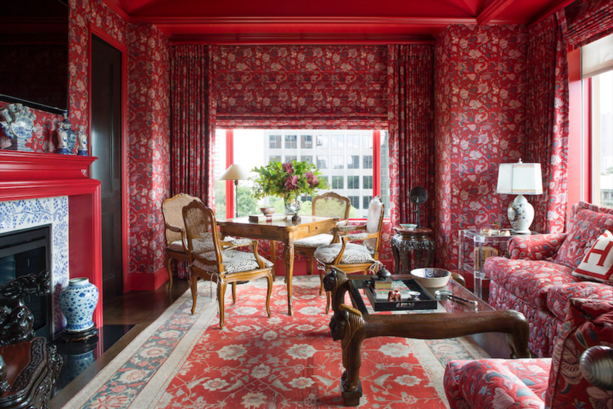 It’s Coco Chanel Meets Diana Vreeland in This Glamorous Mansion Residence Apartment